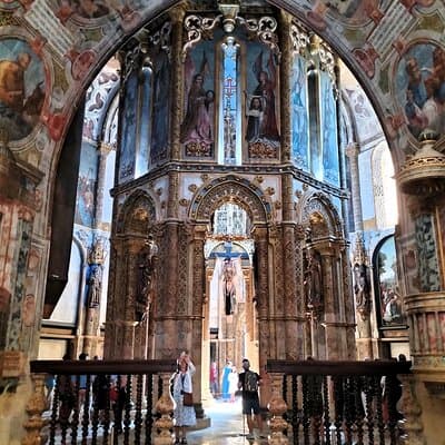Tomar, Batalha and Alcobaça UNESCO Day Private Tour From Lisbon 4