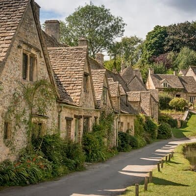 Explore The Cotswolds: Private Day Trip from London 5