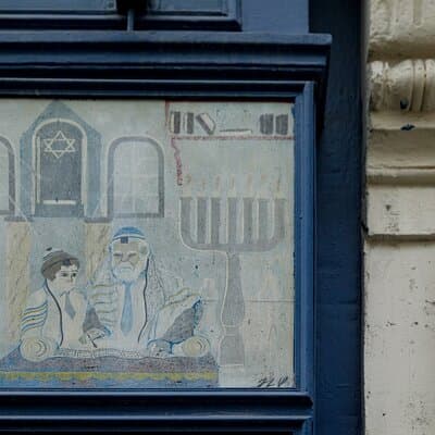 Jewish History Tour of Le Marais 5