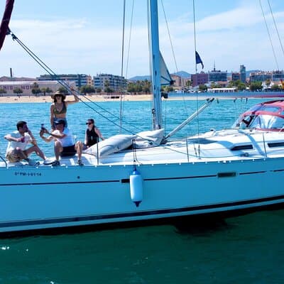 Private 2-Hour Sailing Experience in Barcelona 2
