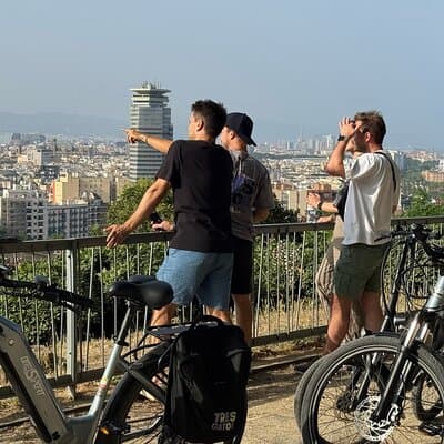 Montjuic Barcelona: Panoramic eBike Tour Views & Tapas stop