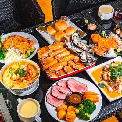 Bangkok: The Opulence Luxury Buffet Dinner Cruise from ICONSIAM 3