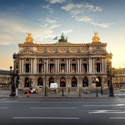 Walking Tour of Paris from Opéra Garnier to Sacré-Cœur