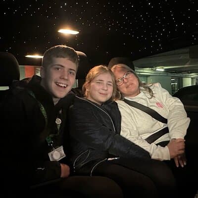 Luxury Private Transfers in Paris Airport 4