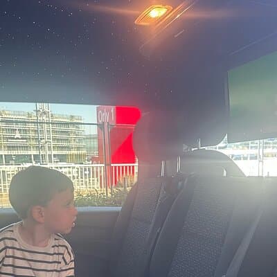 Luxury Private Transfers in Paris Airport 2