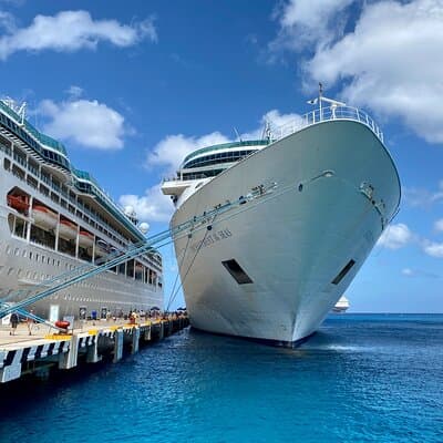 Private Transfers between Heathrow Airport & Southampton Port 4