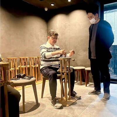 Kumihimo Workshop at a 370 Year Old Braiding Shop in Tokyo 3