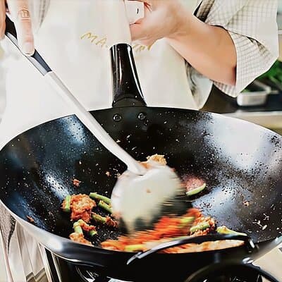 Thai Cooking Class with Market Visit by Maliwan 3