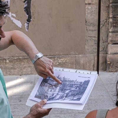 Hidden Paris and Wine Class : A Walking Tour 5