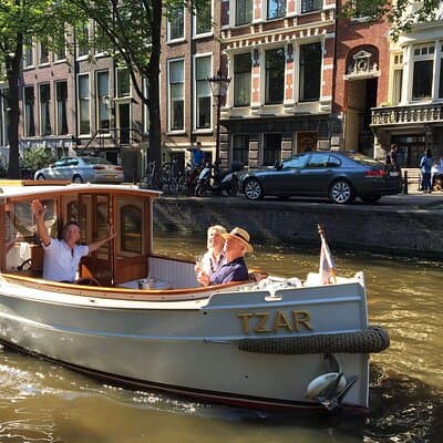 2 hours Private Boat Tour in Amsterdam with welcome drink 3