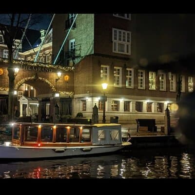 2 hours Private Boat Tour in Amsterdam with welcome drink 4
