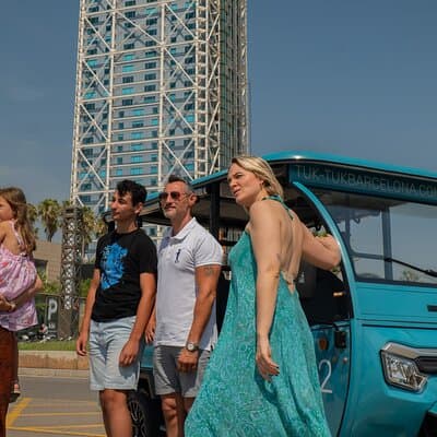 Barcelona City Highlights Private Tuk Tuk Tour 3