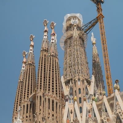 Barcelona City Highlights Private Tuk Tuk Tour