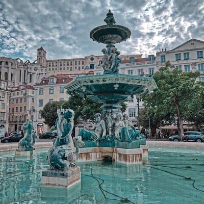"Help the Marquis of Pombal save the king!" Self-Guided Walk Tour 2