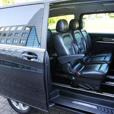 Private Amsterdam Schiphol Airport Transfer Service 5