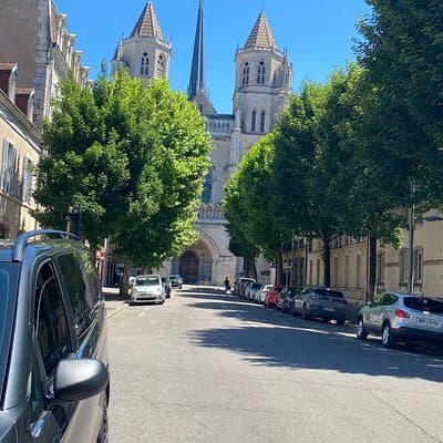 Private Transfer from Paris to Beaune or Dijon 2