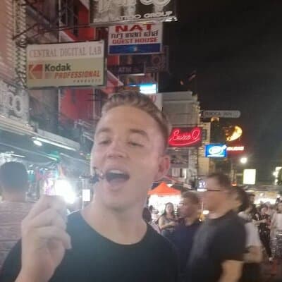 Walking Tour in Old town Bangkok 3