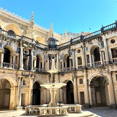 Tomar and Almourol Knights Templar Day Private Tour from Lisbon 3