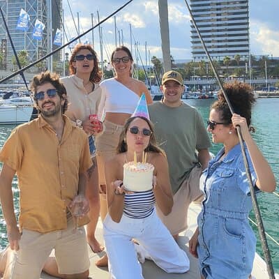 Barcelona Private Sail at Sunset or Day in a Big Boat + Drinks 3