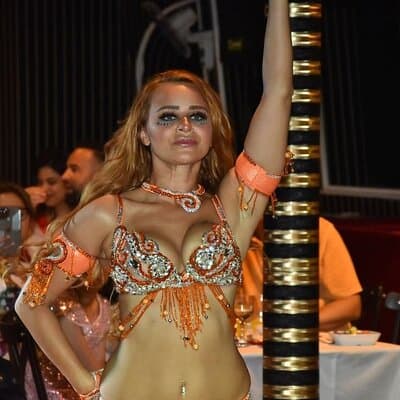 Istanbul New Year's Eve 2027 Dinner and Party Cruise on Bosphorus 5