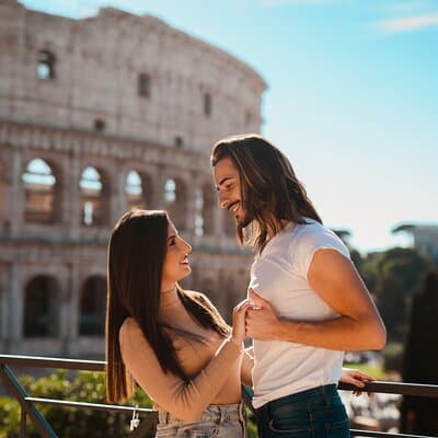 Rome: Private Photo Shoot at The Colosseum