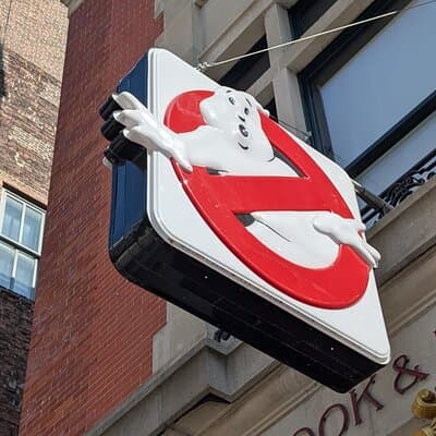 NYC: Movie and TV Show Walking Tour
