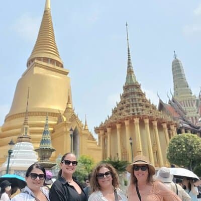 Grand Palace, Wat Phra Kaew, Wat Pho, Wat Arun Guided Tour 3