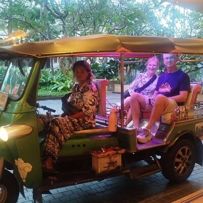 Premium Bangkok City Tour by Tourist Boat and TukTuk 2