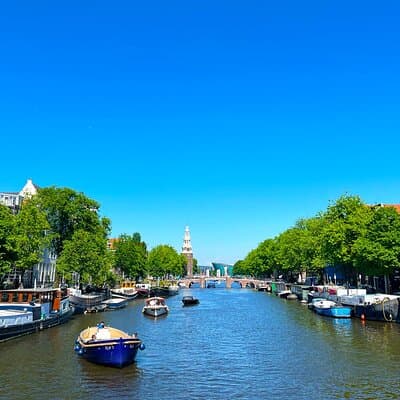 Amsterdam Guided Walking Tour about Rembrandt, private guide 4