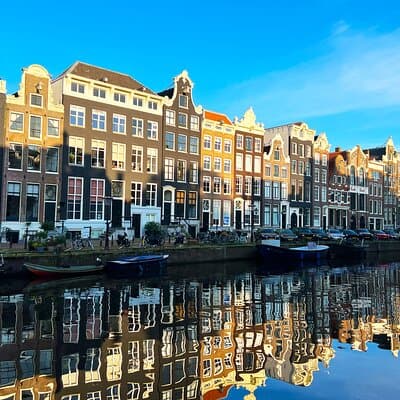 Amsterdam Guided Walking Tour about Rembrandt, private guide 3