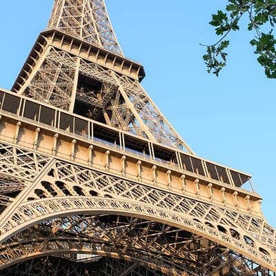 Paris Highlights aboard a Vintage Open Top French Car 3