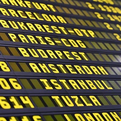 Private round trip transfer from/to Paris airports 3