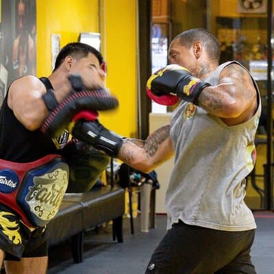 Bangkok:Learn 1-1 Muay Thai + Free Muaythai Shorts & Hotel Pickup