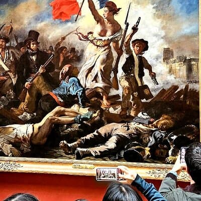 Family Friendly Louvre Museum Private Guided Tour 4