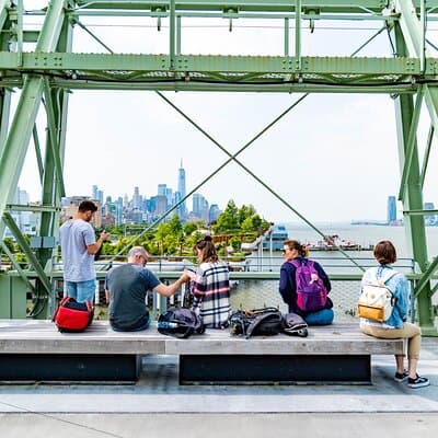 Guided tour DE Little Island DE the High Line and Hudson Yards 2