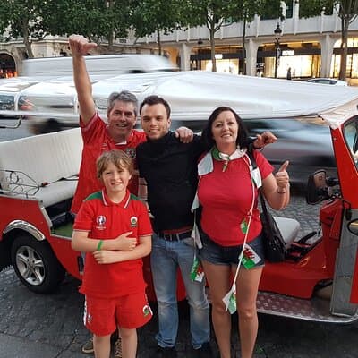 Paris Sightseeing by Tuk Tuk Golf Cart 2 hours