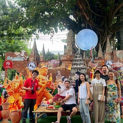 Bangkok Night Market Tour Dinner and Vintage Find