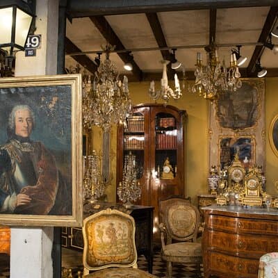 Paris Flea Market Walking Tour: Antiques, Vintage & Fashion 4