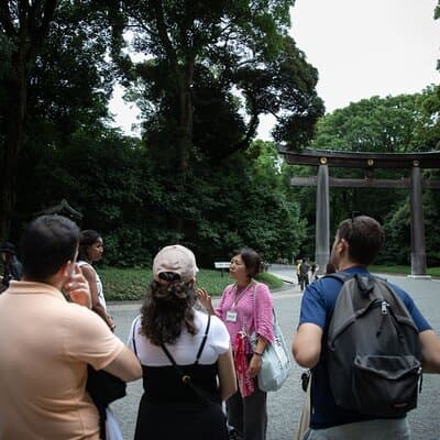 Harajuku Meiji Shrine Walking Tour in Tokyo 4