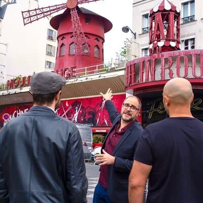 Paris Montmartre Free Walking Tour in English 4