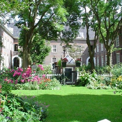 Amsterdam City Private Tour & Canal Cruise 4