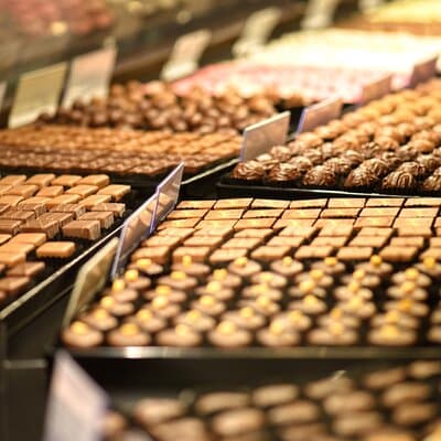 Paris Christmas Lights & Stories with Tastings on Champs-Élysées 4