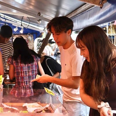 Tokyo: Private Tsukiji Fish Market Tour with 3 Food Stops 2