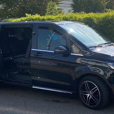 Private Transfer CDG/ORLY ↔ Paris (Round Trip) by van 3