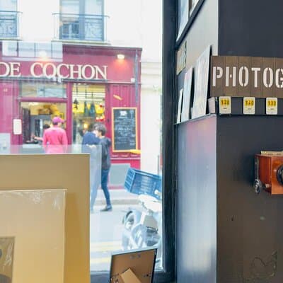 Unconventional Paris: Marais Art Galleries &Graffiti Walking Tour 3