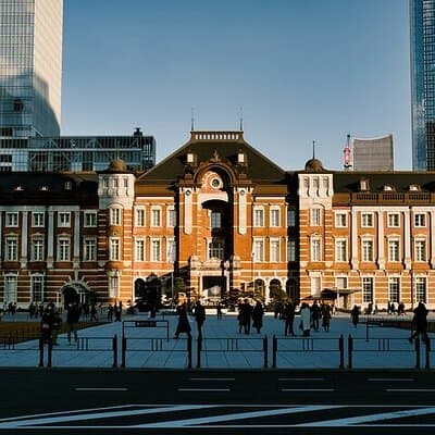 From the Imperial Palace to Odaiba : Time travel to Tokyo 3