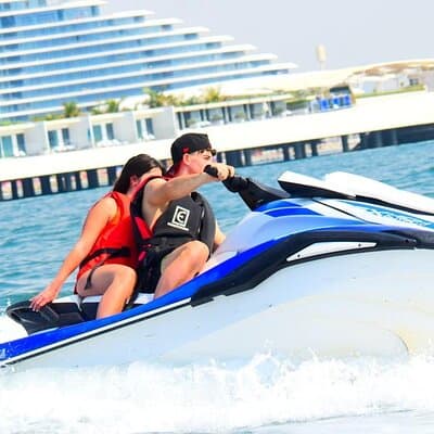 Experience Dubai with Jet Skiing Activity 4