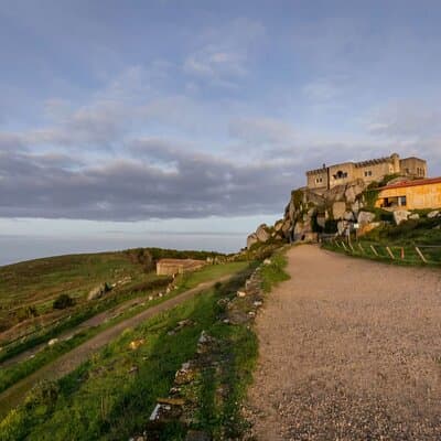 Small Group Tour: Sintra, Pena Palace, Moorish Castle & Cascais 4