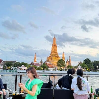 Bangkok: Yodsiam Sightseeing Cruise Snacks & Unlimited Beer 3