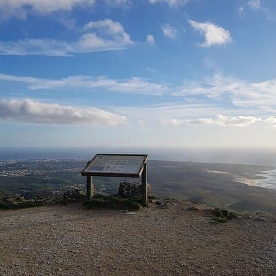 Small Group Tour: Sintra, Pena Palace, Moorish Castle & Cascais 5